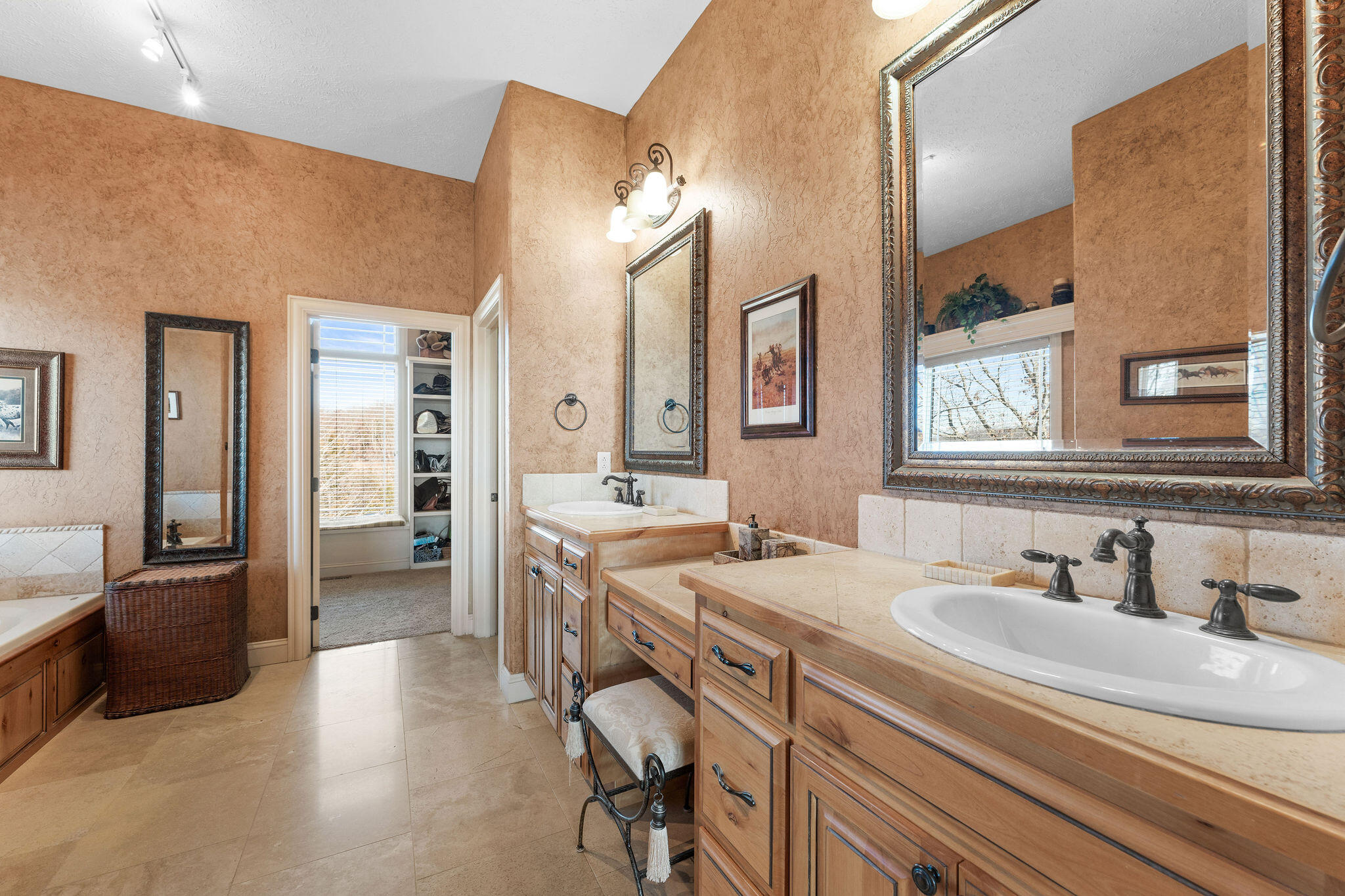 Oak Knoll - Residential