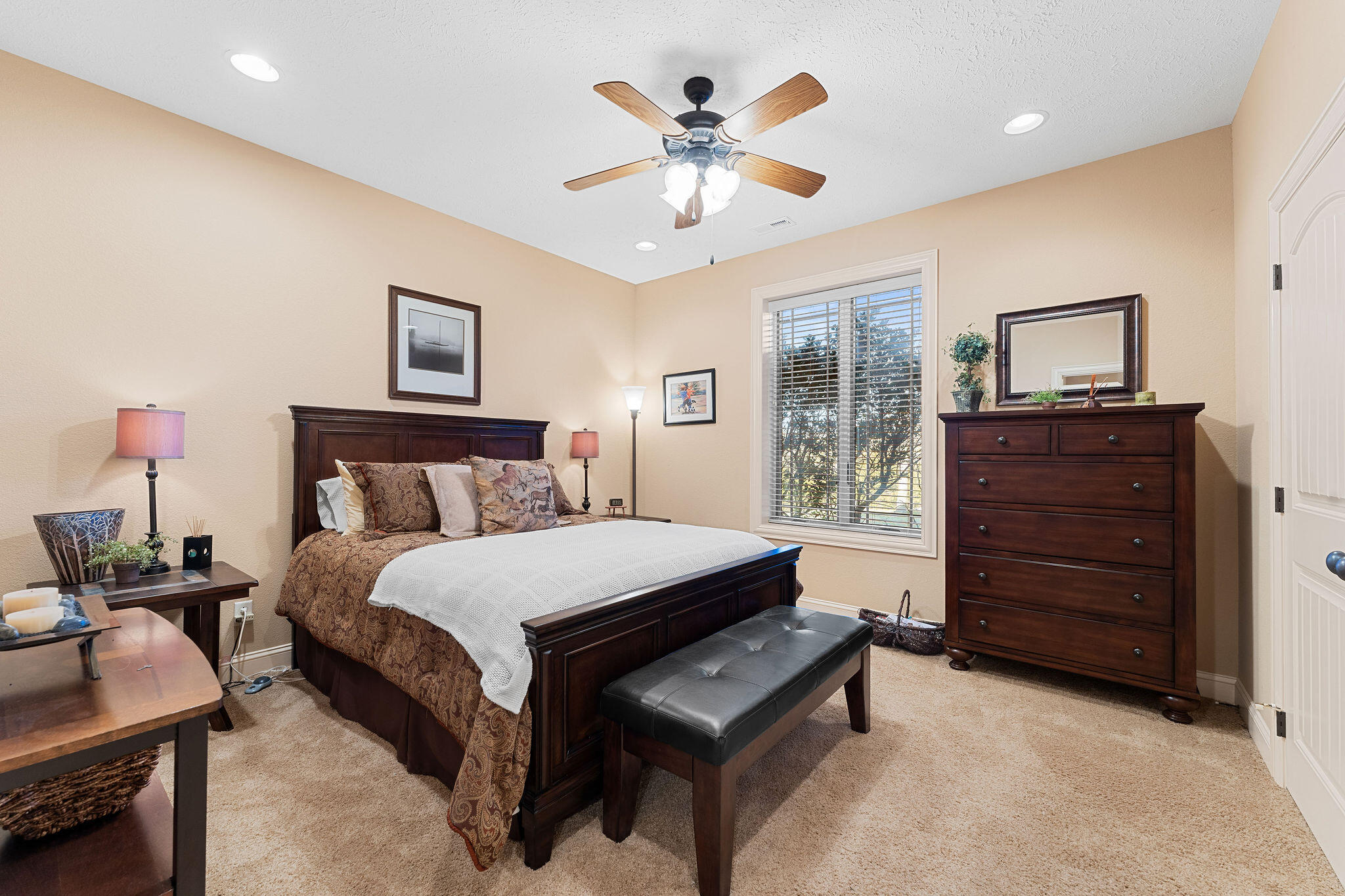 Oak Knoll - Residential