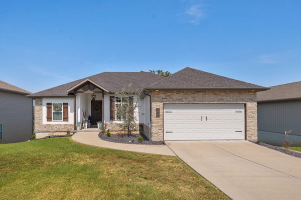1601 E FAIRWIND, OZARK, MO 65721 - Image e59725bfdd143ae9f1210ca20d74b1ac/1852826565
