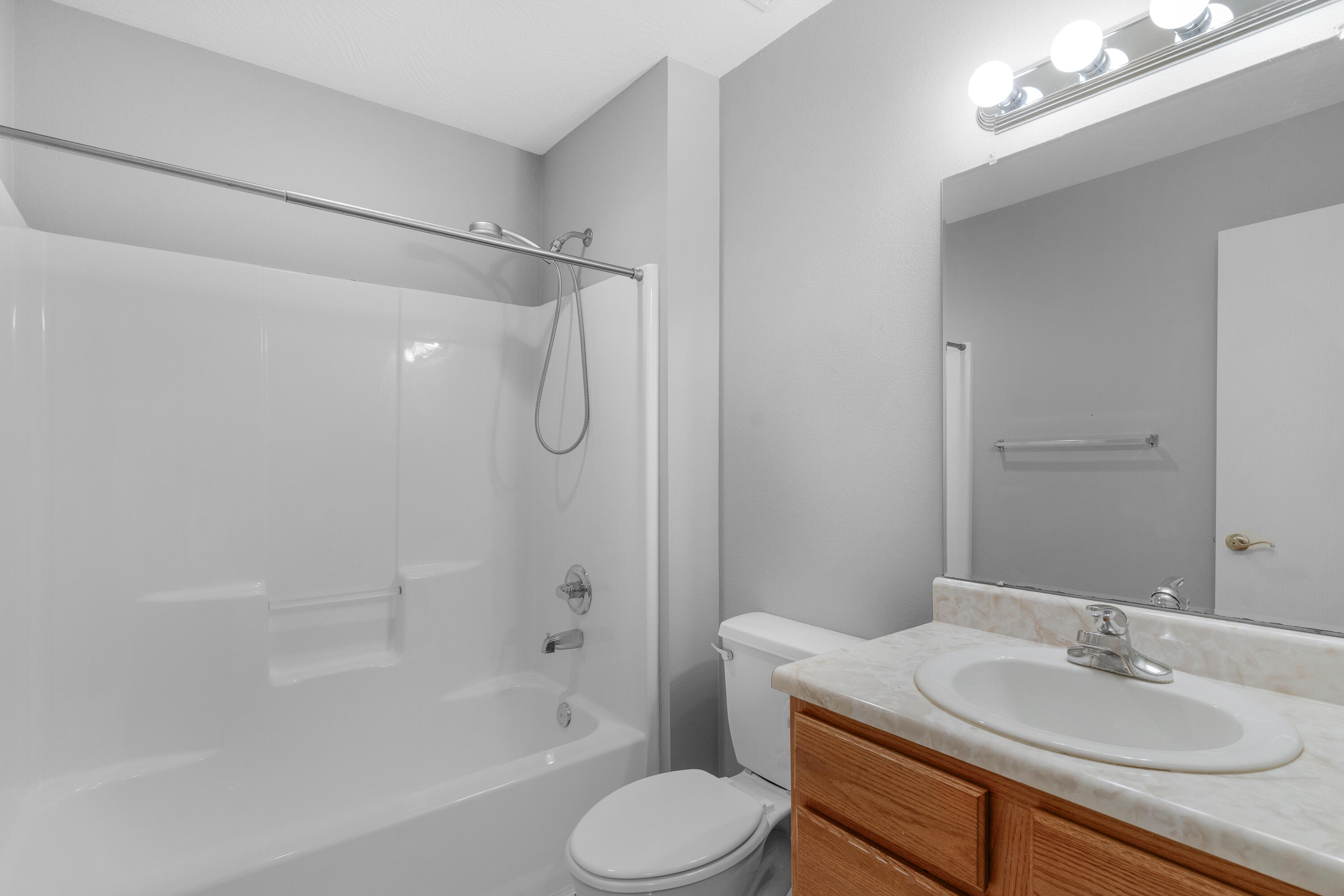 Southwest Pl 2nd - Residential