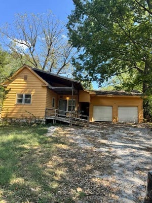 2326 N JEFFERSON AVE, SPRINGFIELD, MO 65803 - Image e7c69e4cbc02ff2b91c67effa85b3f77/391138017