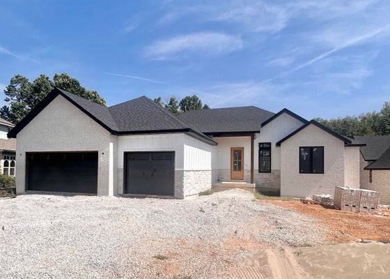 5904 S CLAY AVE, SPRINGFIELD, MO 65810 - Image e91afbd3c8e8b9bf6d99497811a8384e/827257390