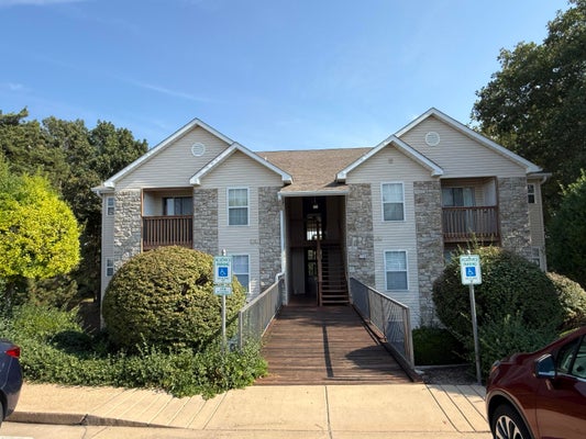 110 VIXEN CIR APT B, BRANSON, MO 65616 - Image ea417ac18acab0609e85a2b44afe2063/472022486