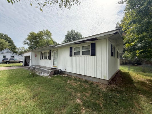 440 W OLIVE ST, REPUBLIC, MO 65738 - Image ea85766a9faf5044d1ee6fc9d93fc339/516413302