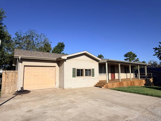 33 PRESTON ST, GREENFIELD, MO 65661 - Image ea9ecf4306dc9eb524a2bf5ebcfab5fd/2012140958