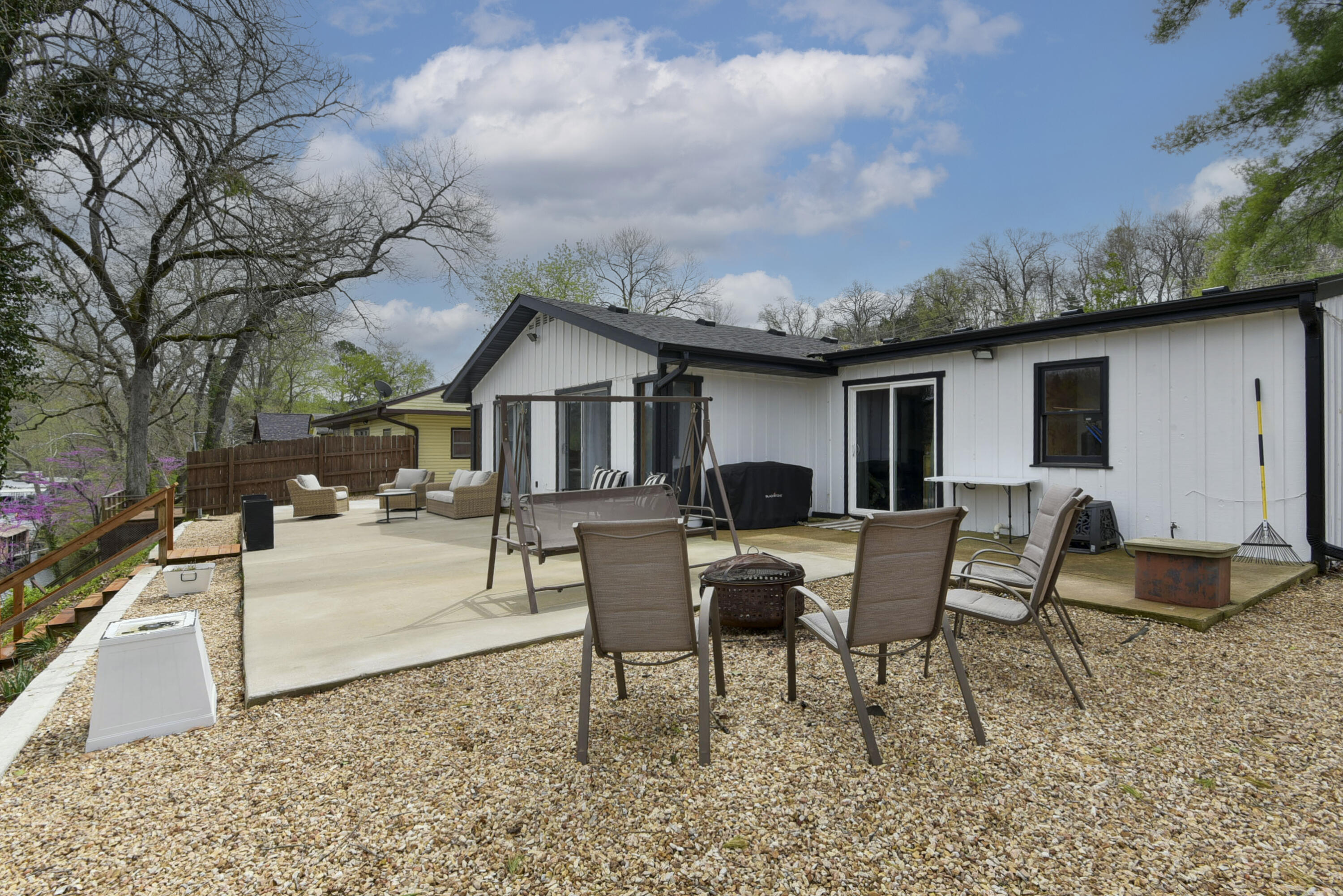 Riverlake - Residential