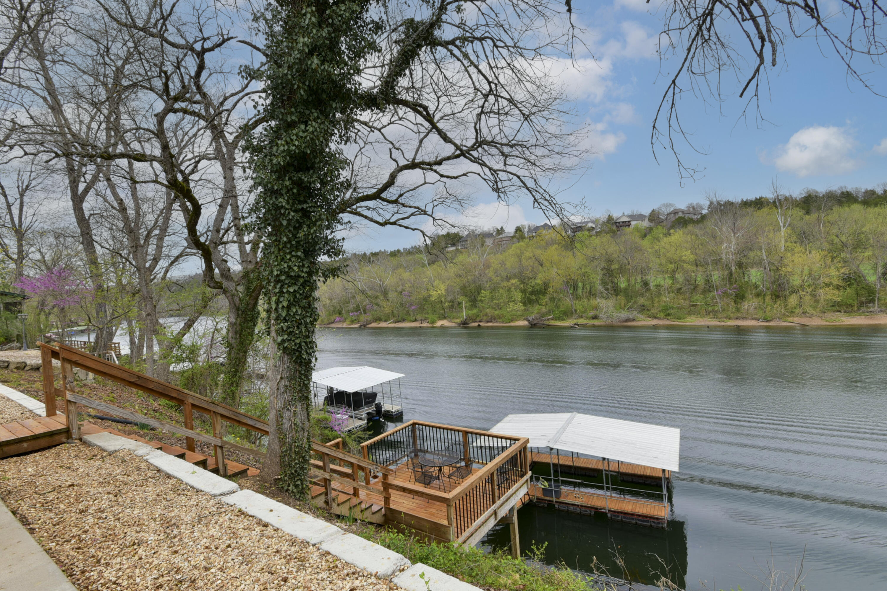 Riverlake - Residential
