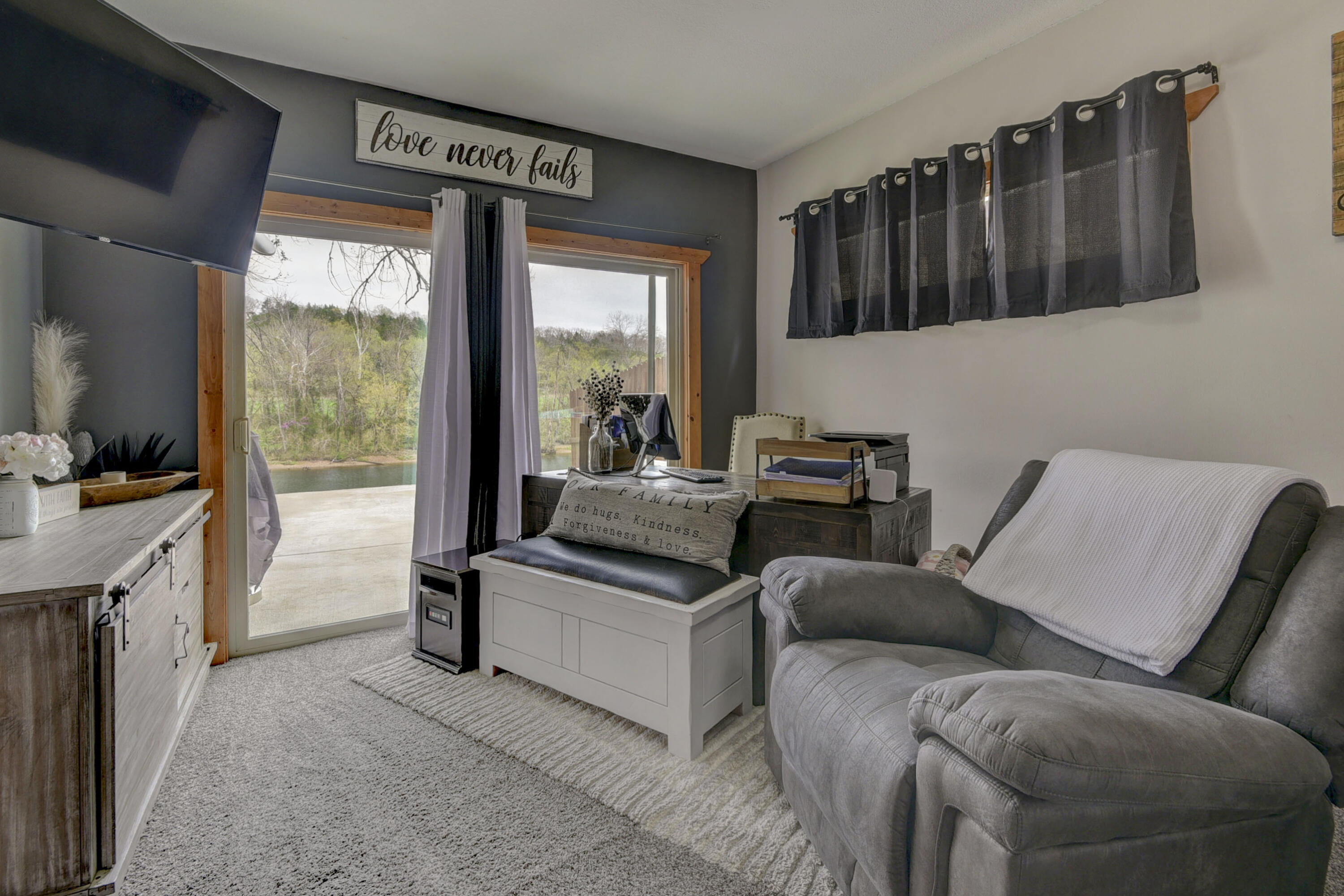 Riverlake - Residential
