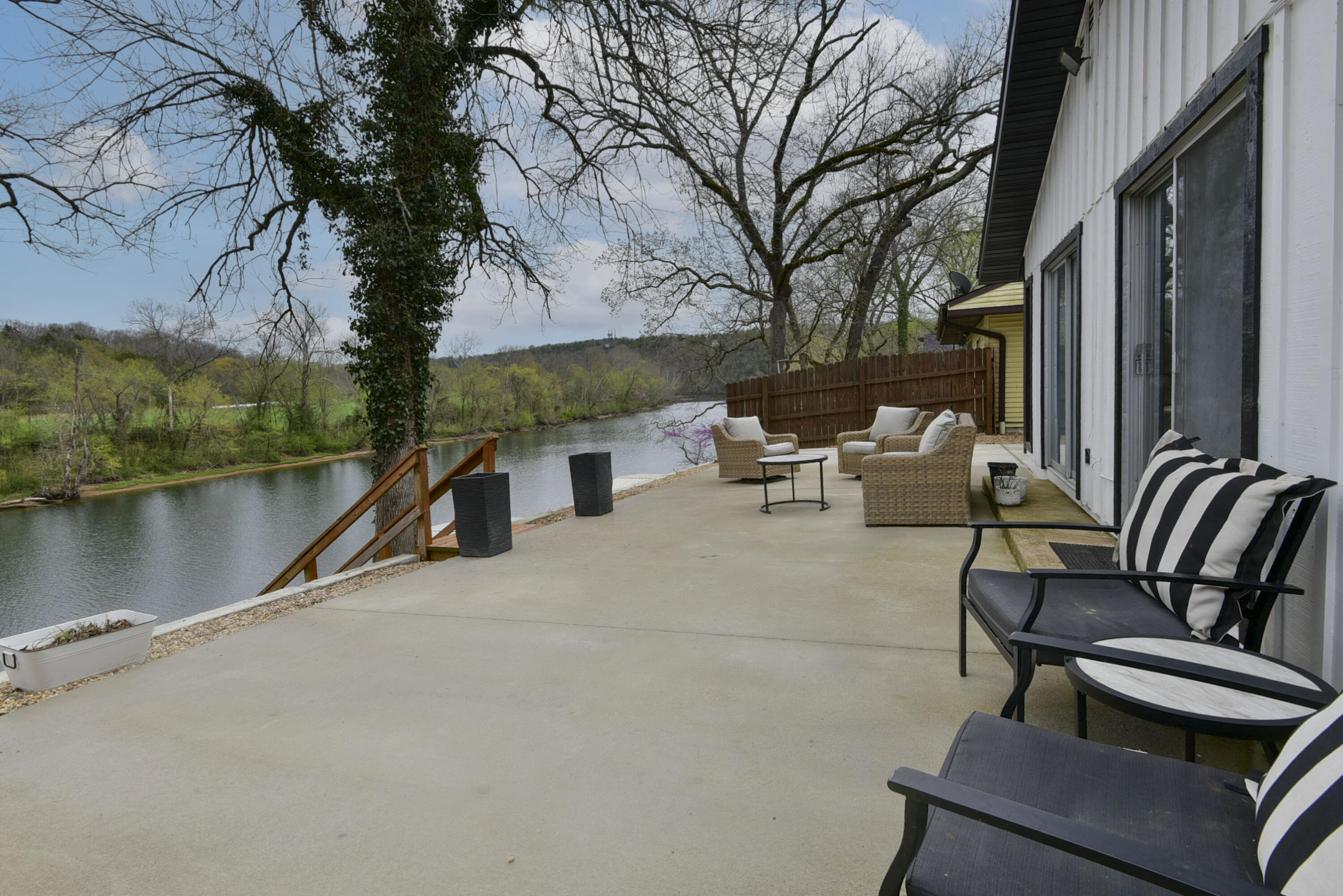 Riverlake - Residential