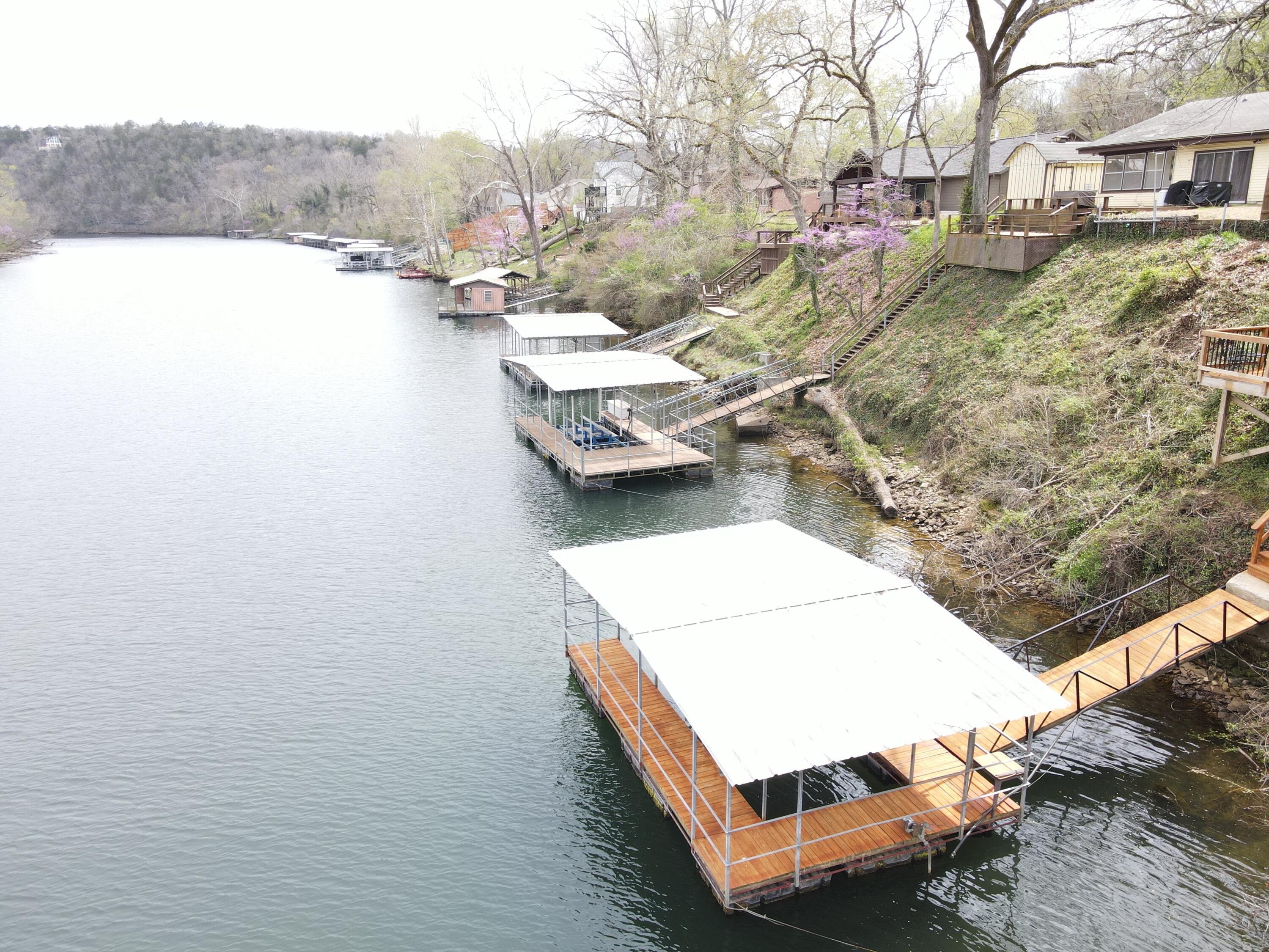 Riverlake - Residential