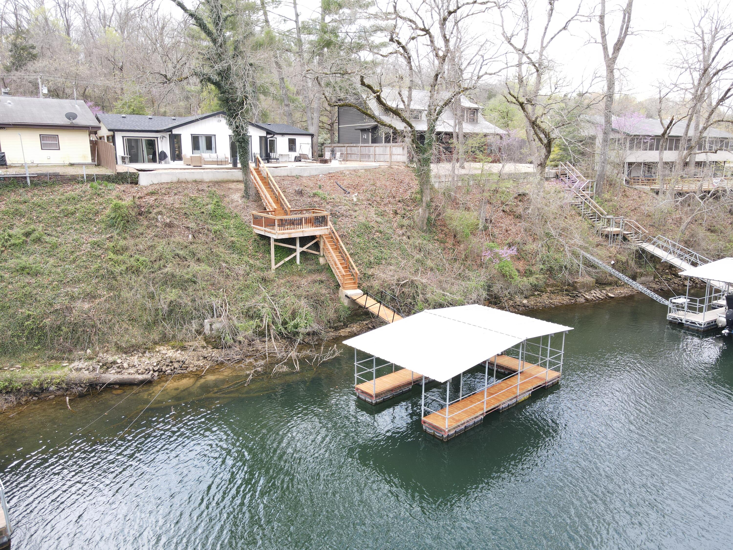 Riverlake - Residential