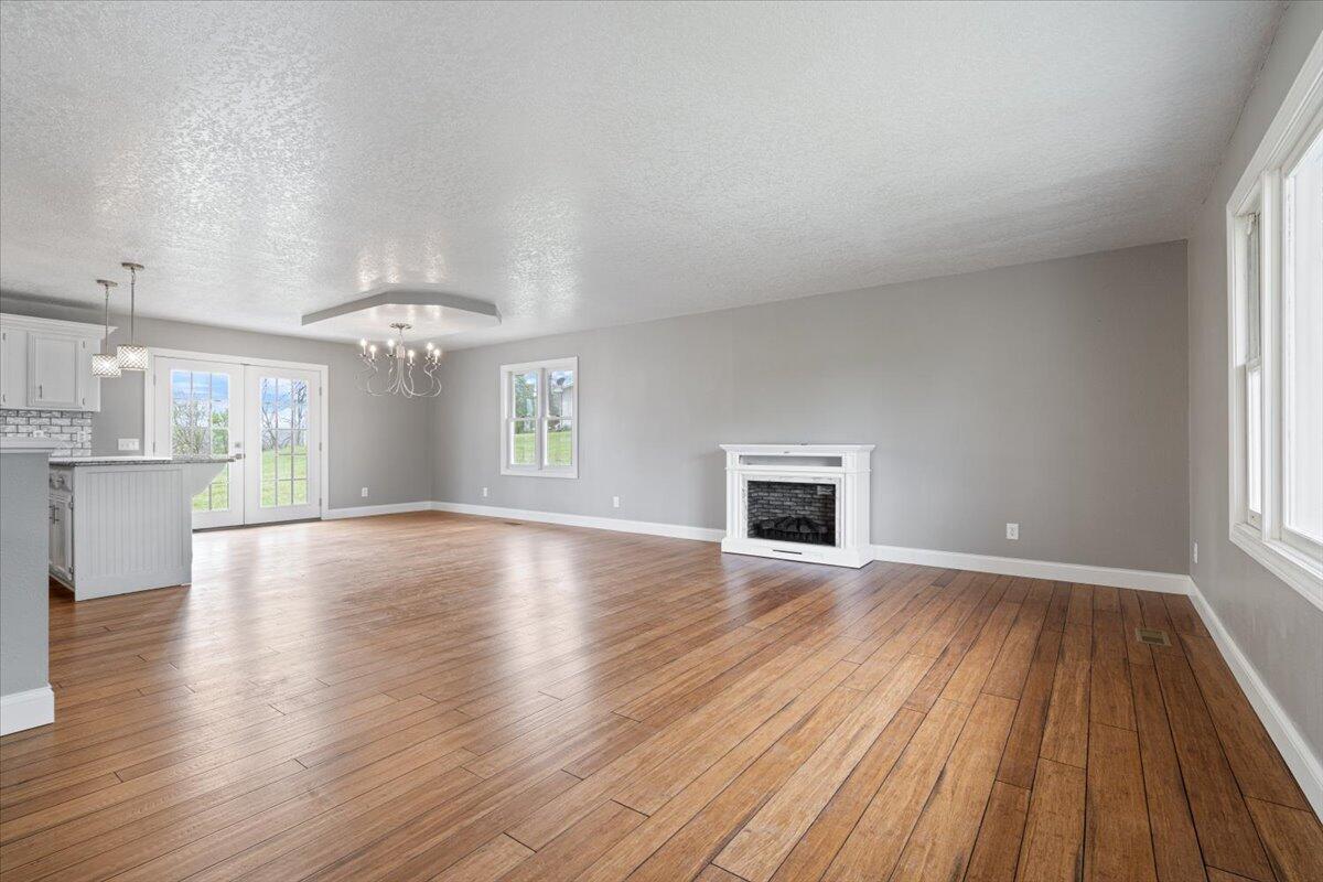 Cedar Hills - Residential