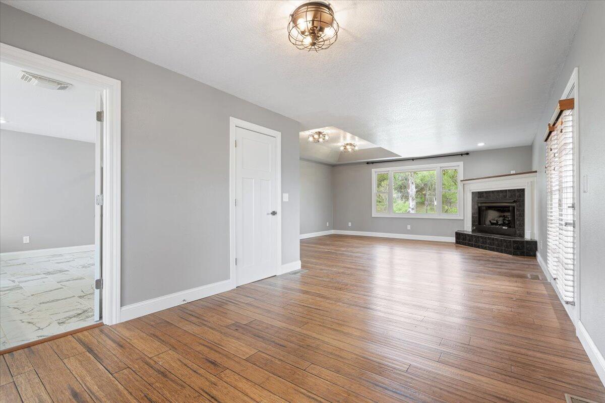 Cedar Hills - Residential