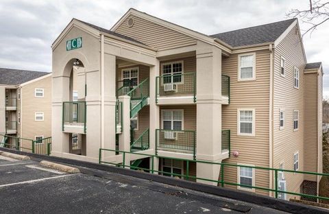 Photo of 525 Valley View Road 301 #301, Branson, MO 65616 (MLS # 60323881)