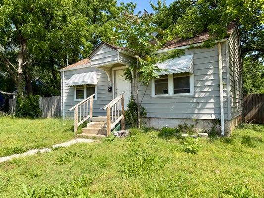 815 E LOCUST ST, SPRINGFIELD, MO 65803 - Image eb61e4218e2210de2e64d82c4556d2a3/1109312835