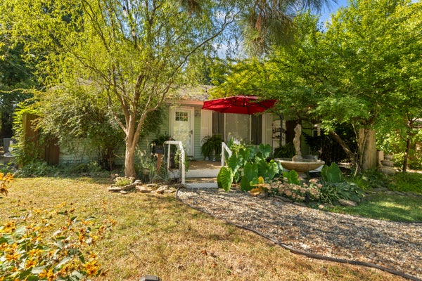 2030 E GRAND ST, SPRINGFIELD, MO 65804 - Image edf653c3916c1c92ec6d05c8d628d8f5/1139195221
