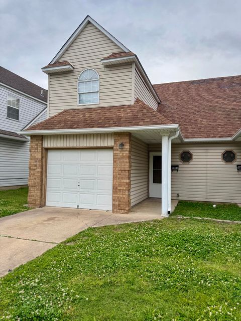 1313 E 12th Street Joplin MO 64801