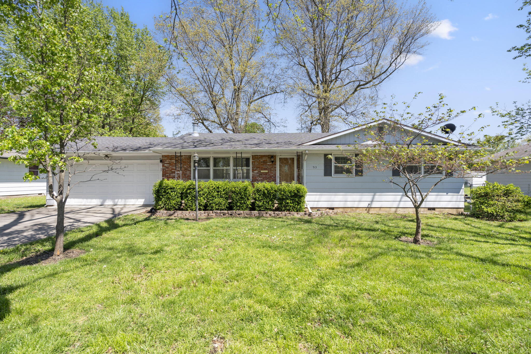 3 BEDROOM 1.5 BATHROOM HOME WITH A 24x24 SHOP! OPEN HOUSE THIS SUNDAY 04/27/2025 @2-4PM. This gem sits on a great-sized lot with a chain-link fenced yard, offering plenty of space for pets, play, or gardening. The covered back porch is the perfect spot to relax and unwind, whether you're sipping your morning coffee or enjoying an evening breeze. With room to spread out and a shop ready for storage, hobbies, or projects, this home is packed with potential! Don't miss out on this fantastic find!