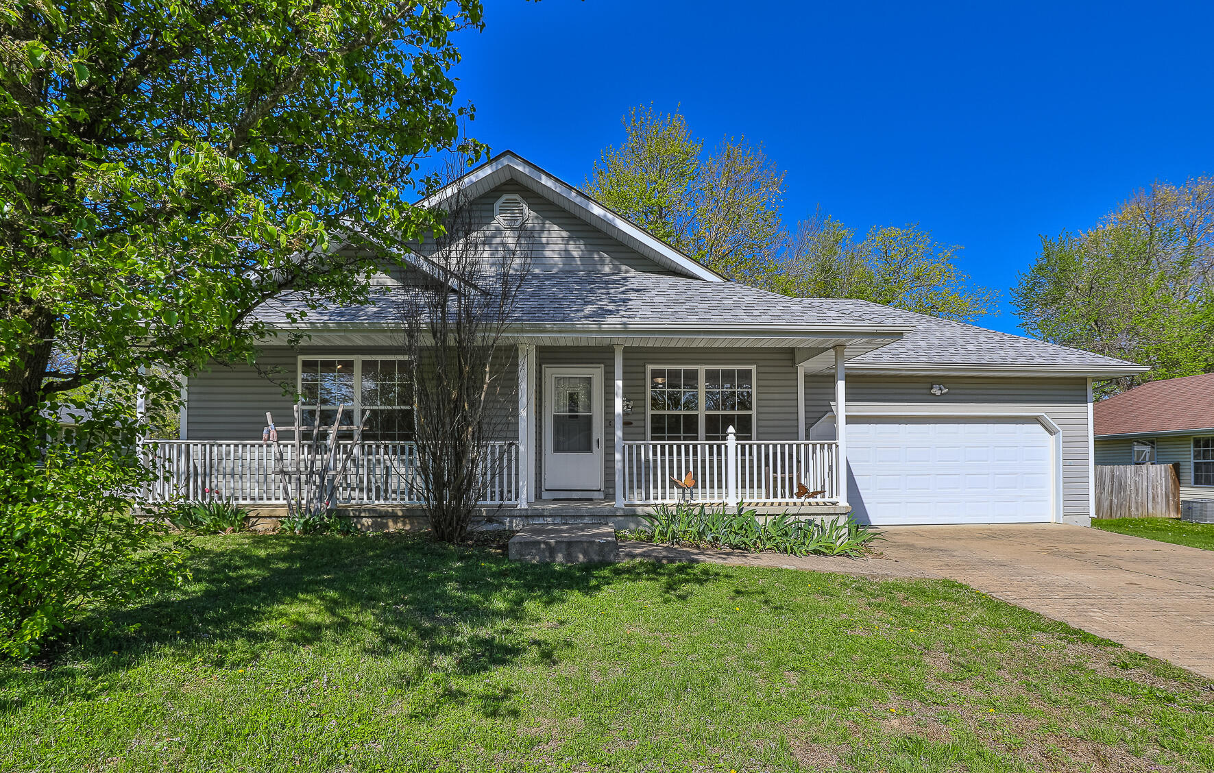 Listing image 1
