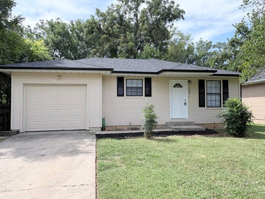 3006 W HOVEY ST, SPRINGFIELD, MO 65802 - Image f30dbc0f3e7a0d079ca8e9811a6b7147/544093887