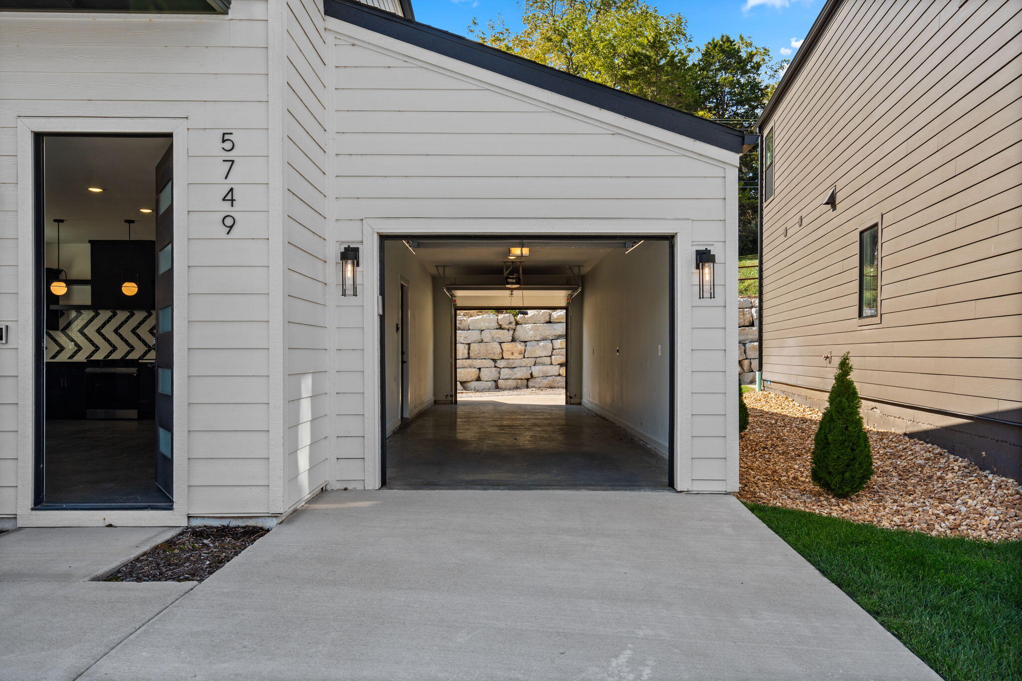 5749 S Trailside Circle