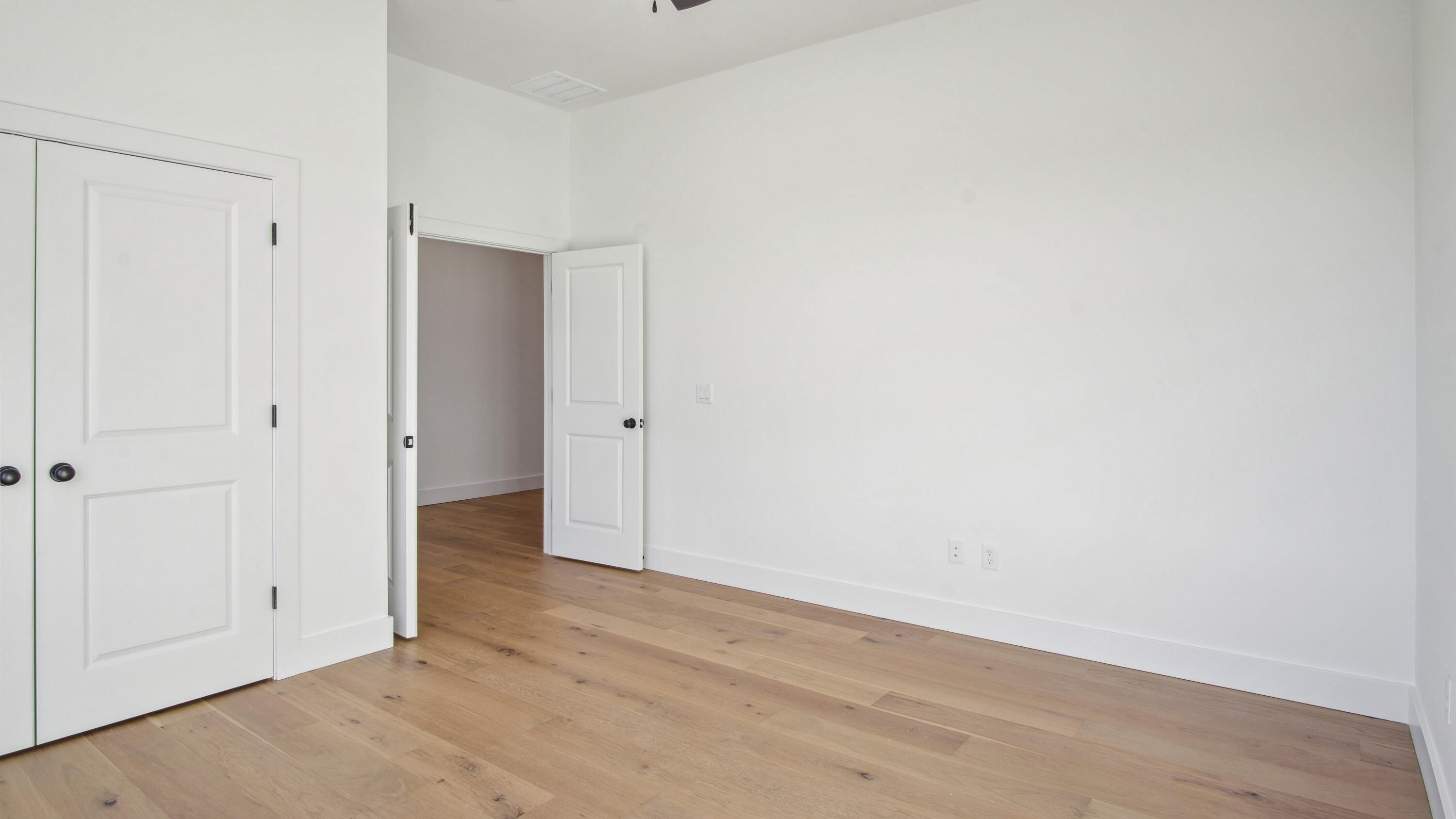 Hickory Hills - Residential