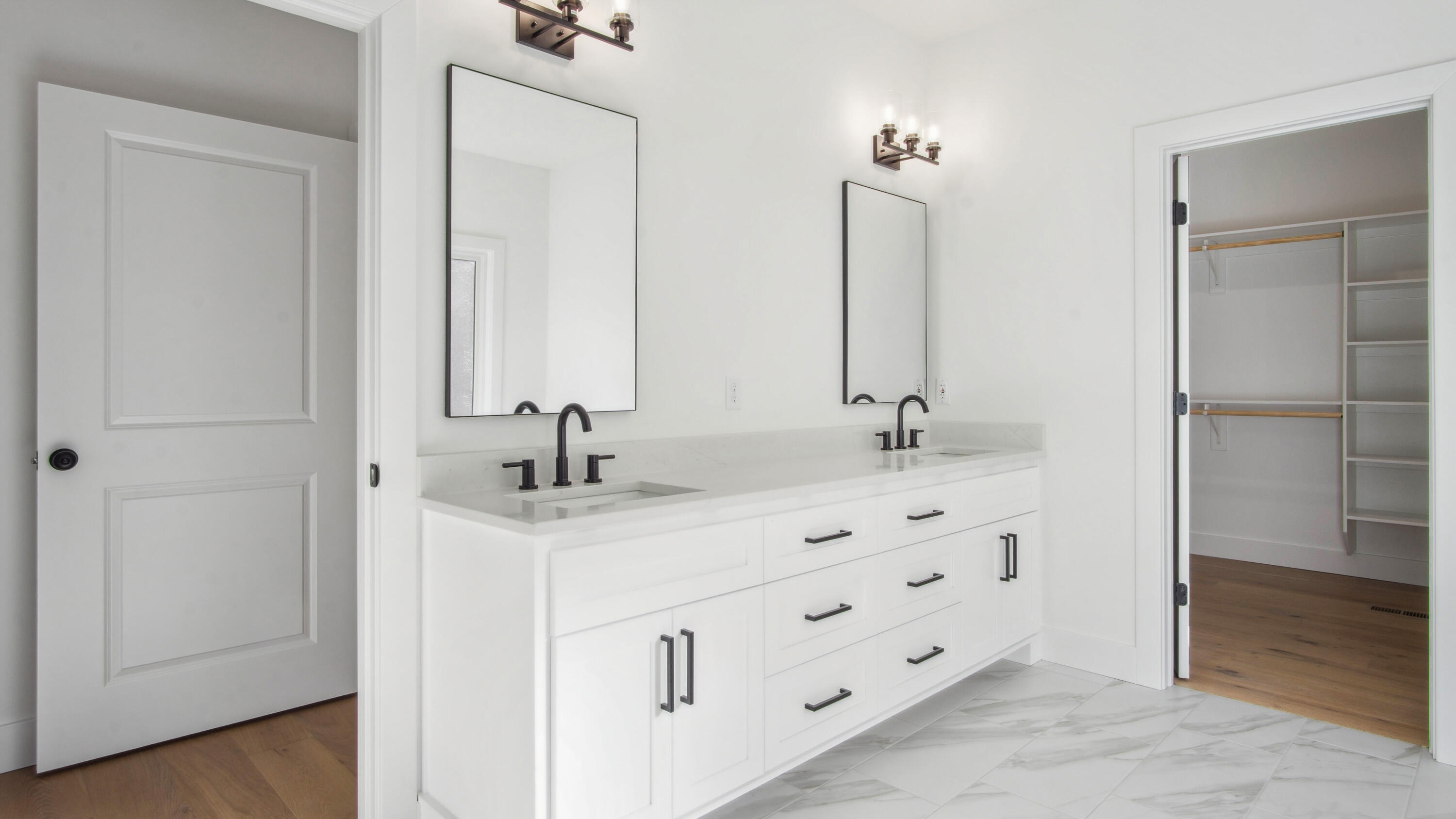 Hickory Hills - Residential