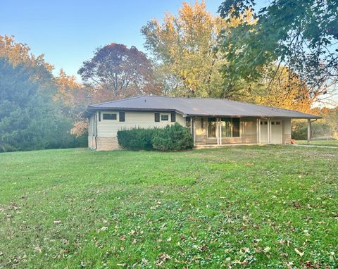 Photo of 14375 Zebra Drive, Stark, MO 64866 (MLS # 60313536)