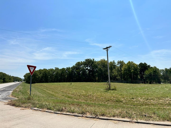 Photo 1 of 5 — 91 Farm Road, Willard, MO 65781