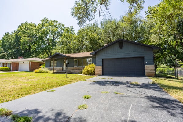 2123 S PRAIRIE LN, SPRINGFIELD, MO 65804 - Image f7aa8db4484ed0e808850afe2eb73b6a/1512131473