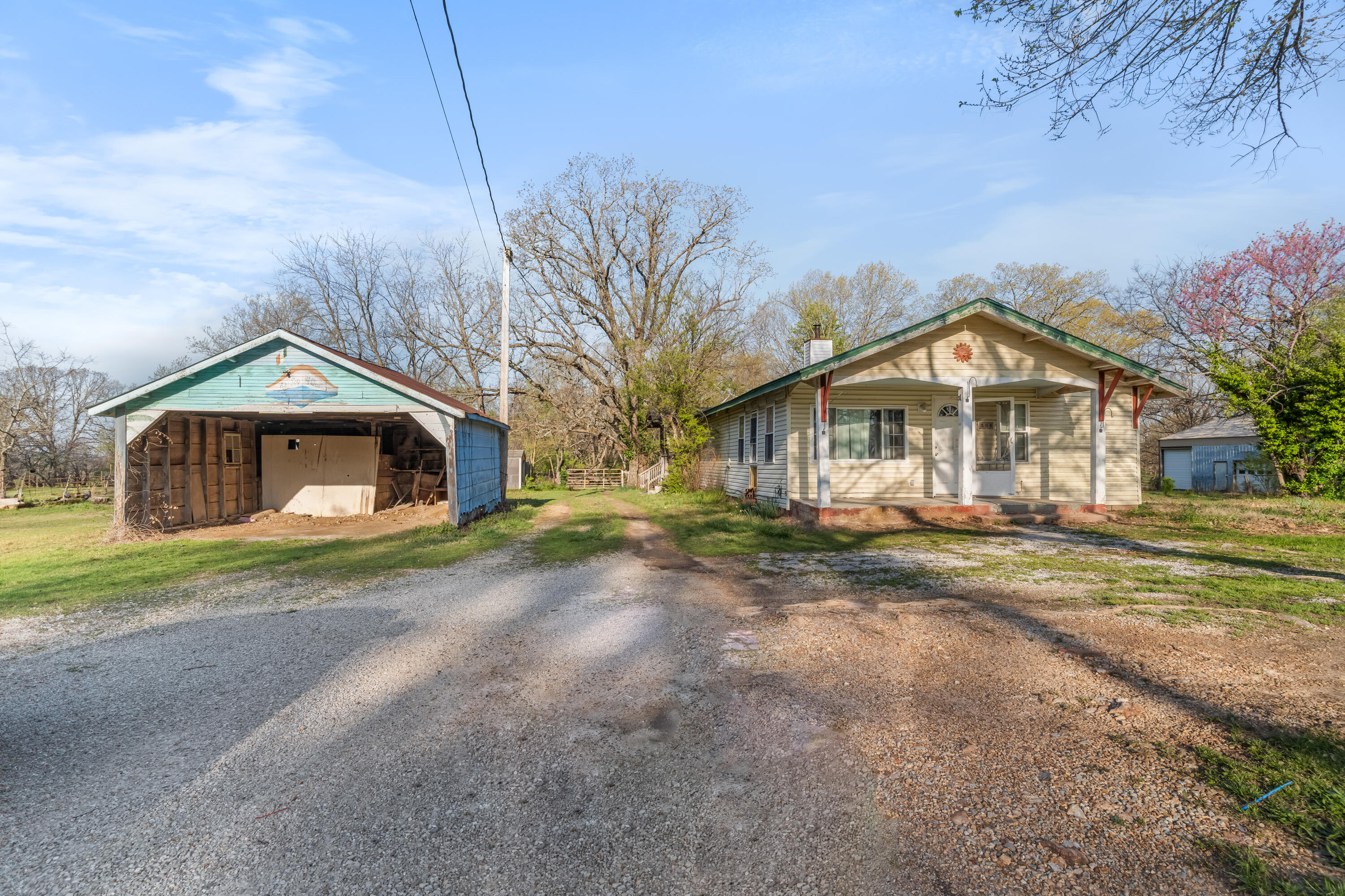 Listing image 4