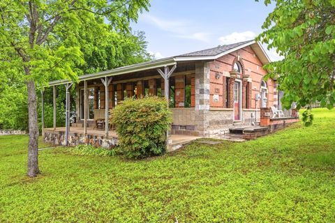 Photo of 121 Cedar Street, Forsyth, MO 65653 (MLS # 60324073)