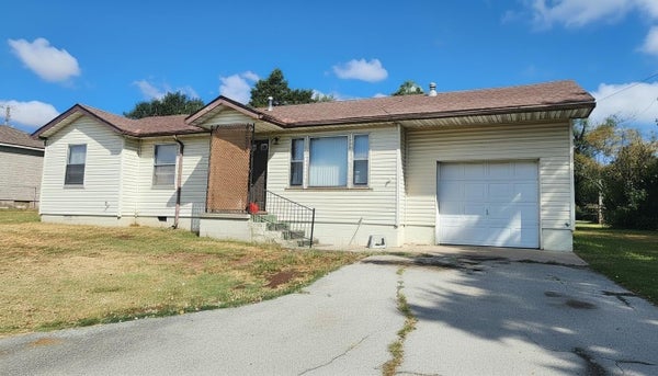 12710 E HIGHWAY 86, NEOSHO, MO 64850 - Image f92539764deaaf4e74c780f2fc2a722a/2677897806
