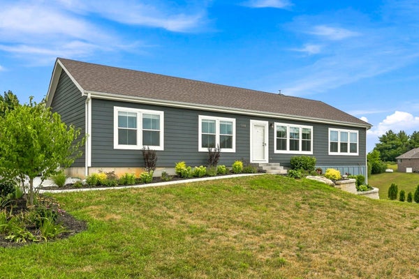 1768 S GREGG RD, NIXA, MO 65714 - Image f929cdff06dd8e2bf82b4902ebe7fece/1316169649