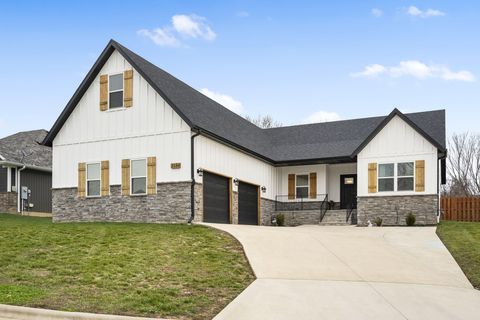 MLS: 60294057