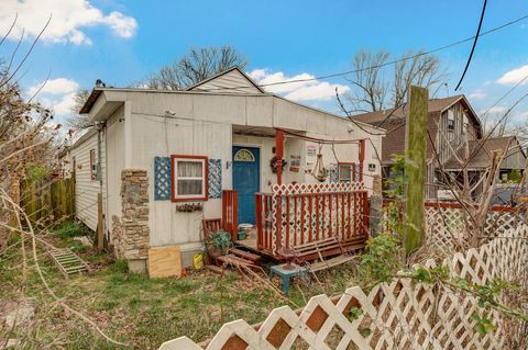 1944 W Thoman Street, Springfield, MO 65803 - MLS#: 60290654