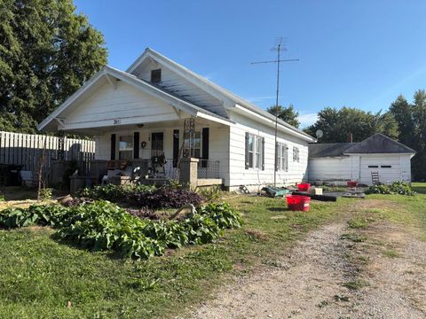Photo of 318 E Carnes Street, Wheaton, MO 64874 (MLS # 60307065)
