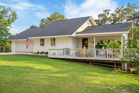 Photo of 1462/1466 Blackwell Ferry Road, Kirbyville, MO 65679 (MLS # 60324600)
