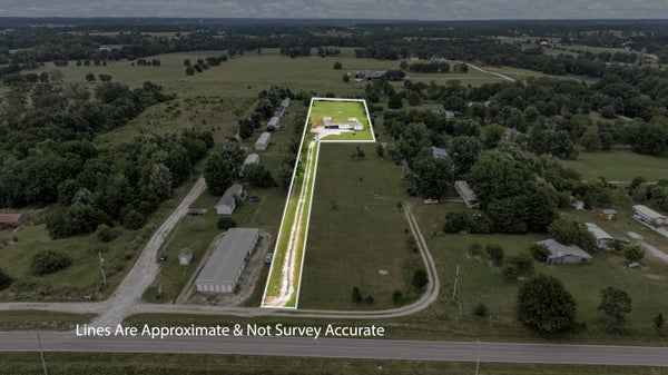 11318 PRIVATE ROAD 2207, CASSVILLE, MO 65625 - Image fc979bdf55083d09823a3d6330d0bdc9/4210499365
