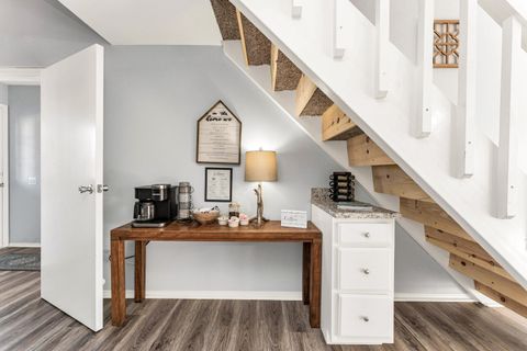 Photo of 29 Fall Creek Drive Unit 5&6, Branson, MO 65616 (MLS # 60324208)