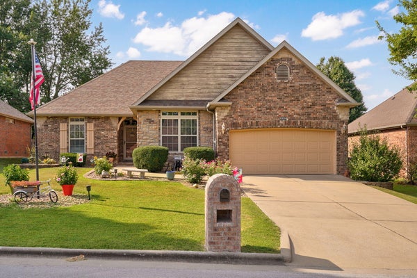 3224 W MELBOURNE ST, SPRINGFIELD, MO 65810 - Image ff03543d4998ee3ce4f1d5872e6a3781/63735206
