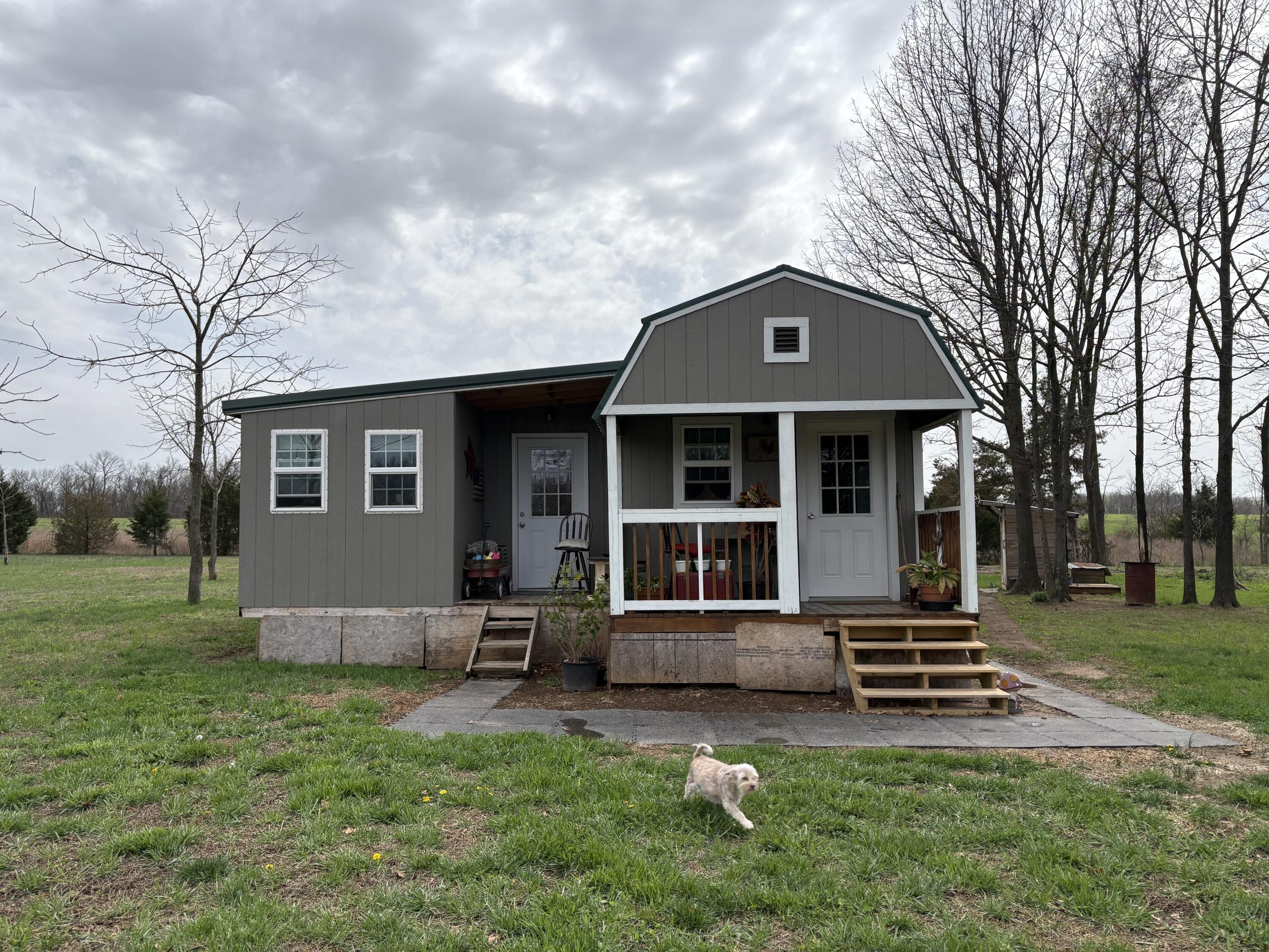 Listing image 1