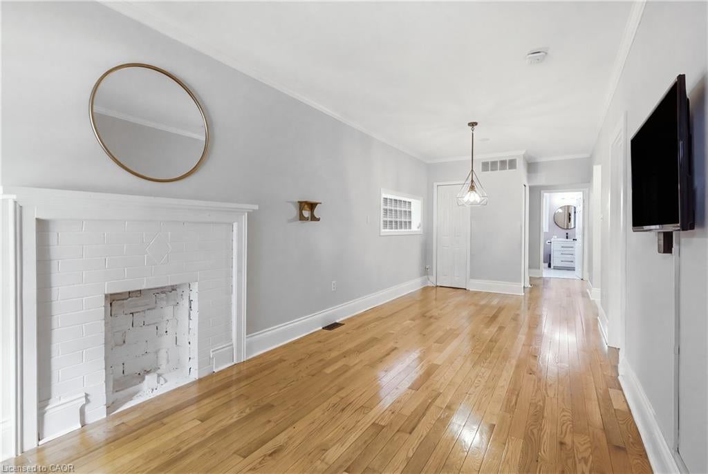 34 East 24th Street