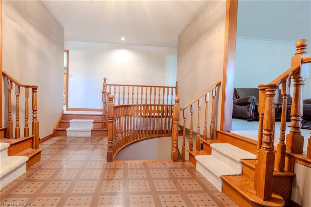 425 Golf Club Road