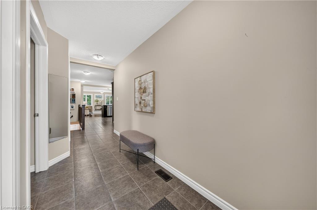 35 Green Gate Boulevard 38