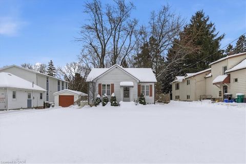 389 Erb Street W Waterloo ON N2L 1W7