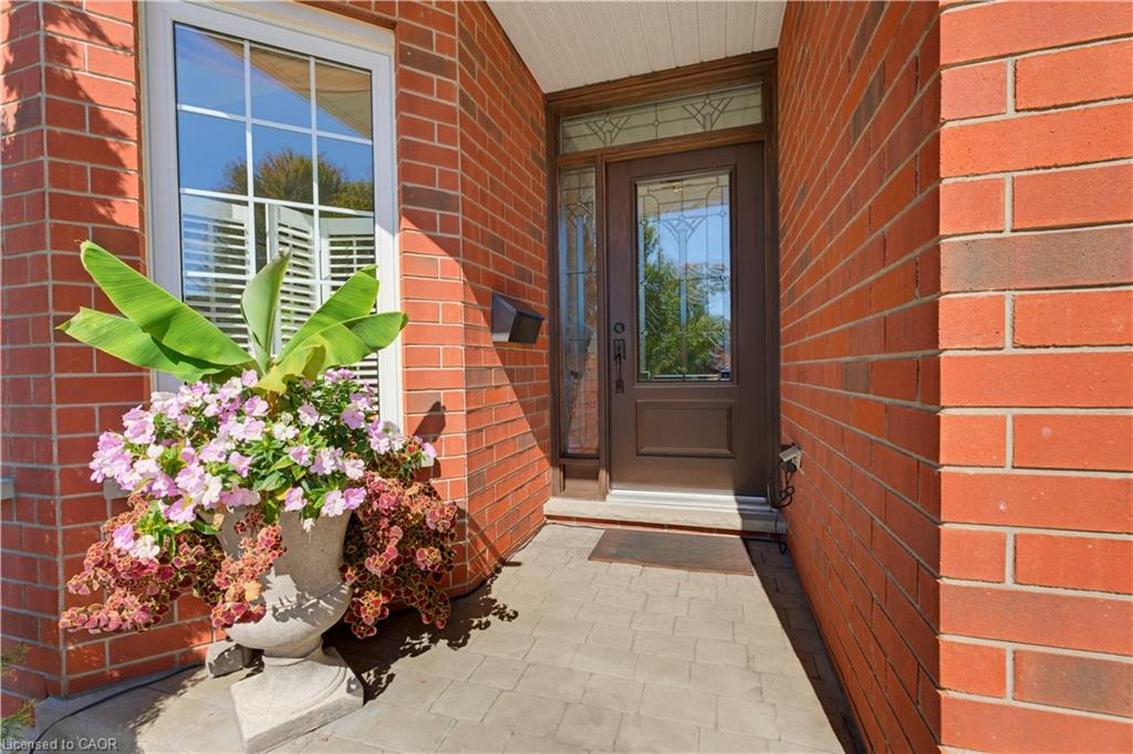 247 Fern Crescent