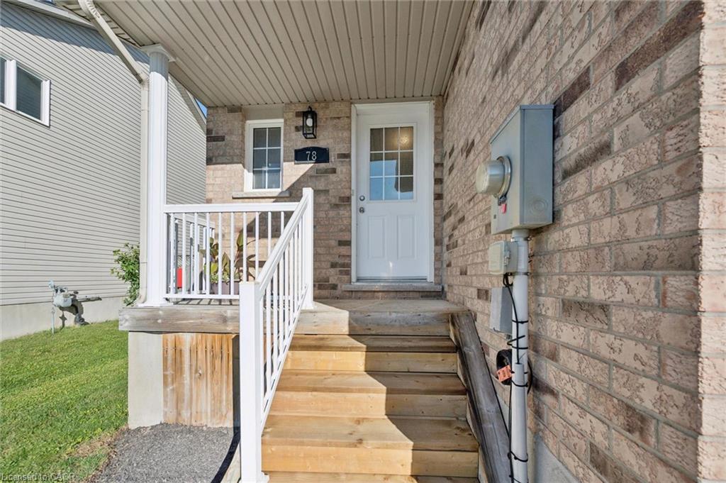 78 Foxglove Crescent