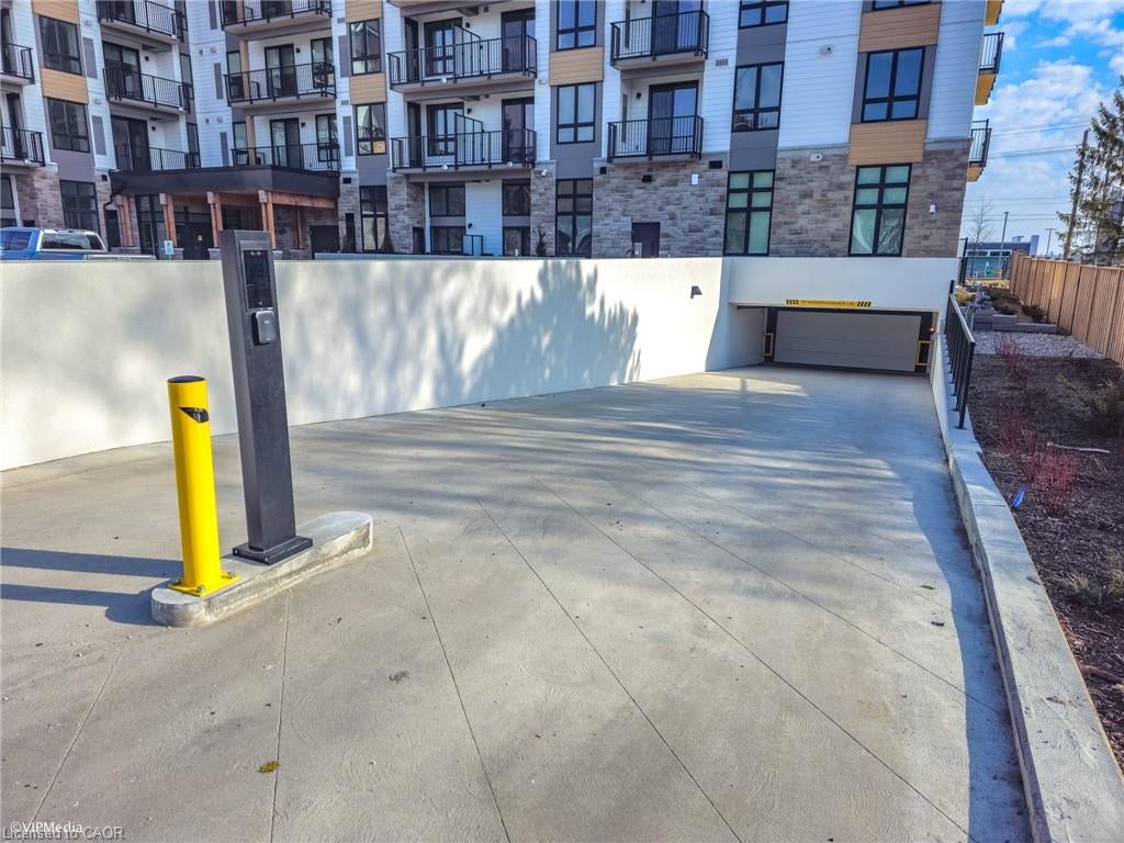 101 Golden Eagle Road 604