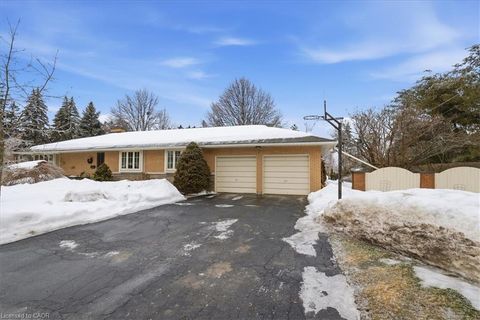 438 Glasgow Street Kitchener ON N2M 2N2